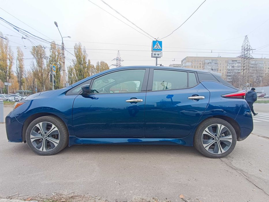 Nissan Leaf SL Plus 62 кВт⋅ч (Plus) СОХ 93% 350 км запас хода