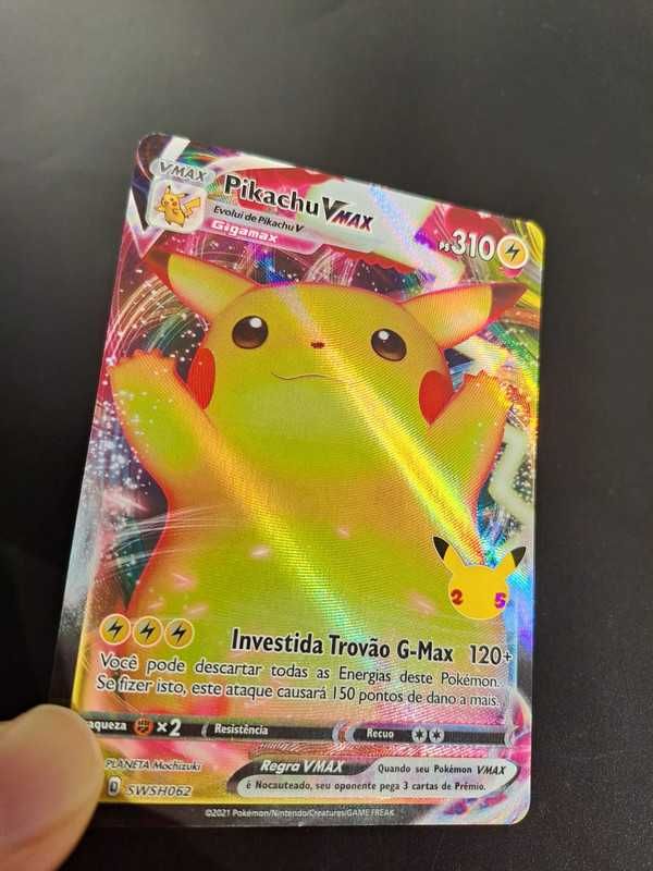 Pikachu VMAX (swsh 062)