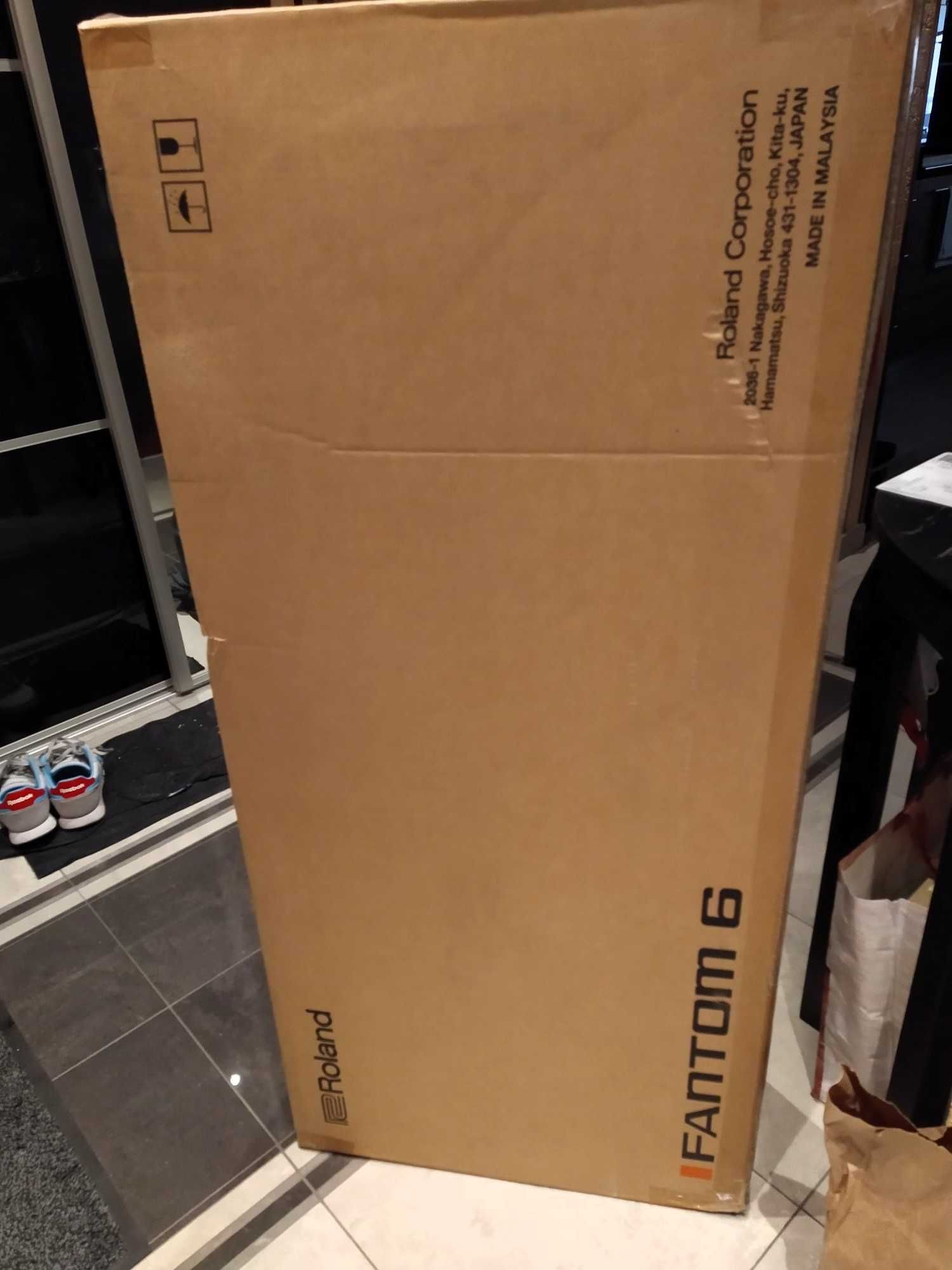 Roland Fantom 6 - workstation