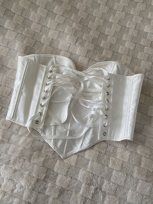 Белый атласный корсет размер xs