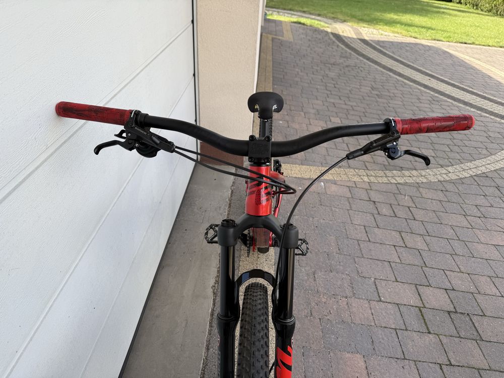 Dartmoor Hornet 2022 Red Devil (Maxxis, Deore XT