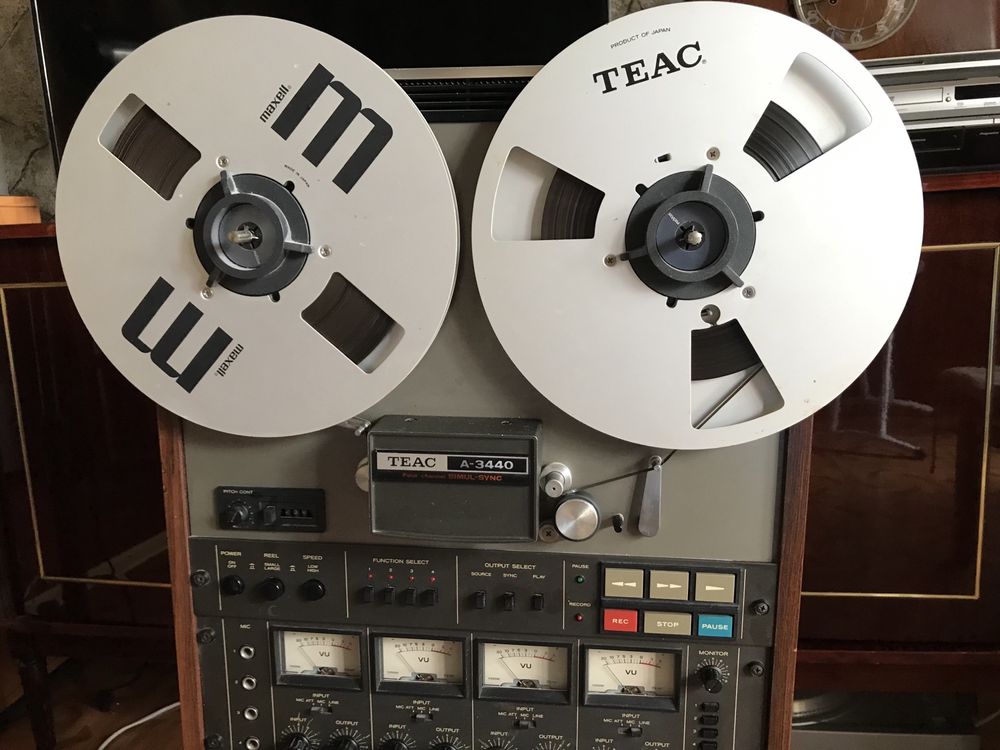 Магнитофон teac A3440