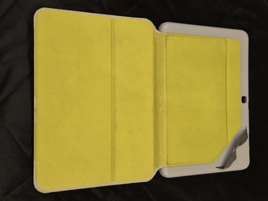 Планшет Samsung Galaxy Tab 4