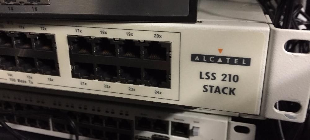 Switch Alcatel LSS 210 Stack 24 Portas