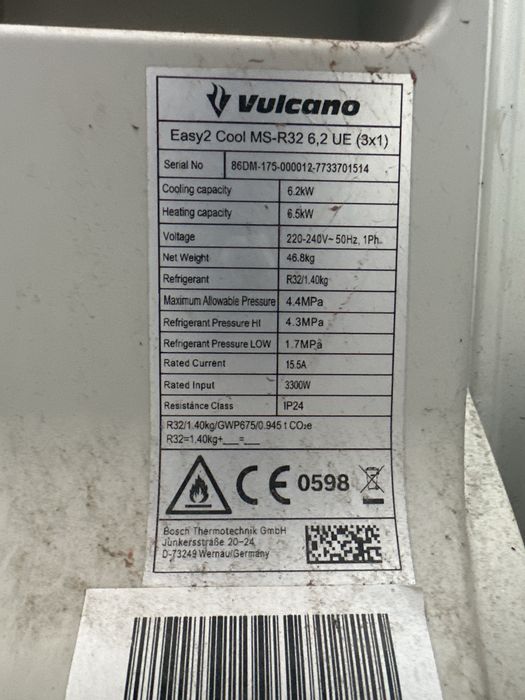 AC Vulcano (Mutisplit danificado + 3 unidades interiores)