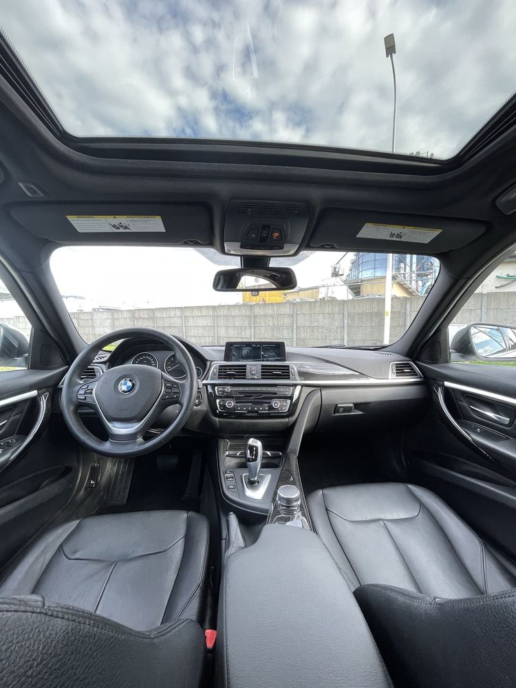 Bmw F30 LCI 330i xDrive Luxury Line