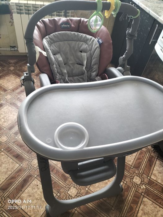 Стільчик для годування Chicco