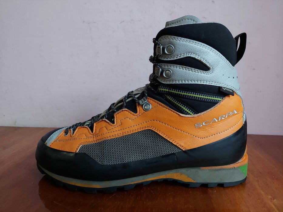 Черевики альпіністичні гірські фірми scarpa Rebel  gore tex vibram ори