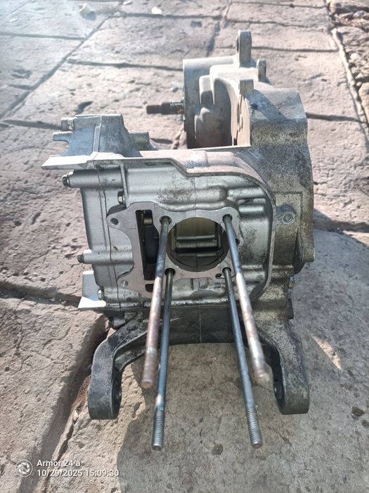 Блок з редуктором Suzuki Lets-4 Adress-v50