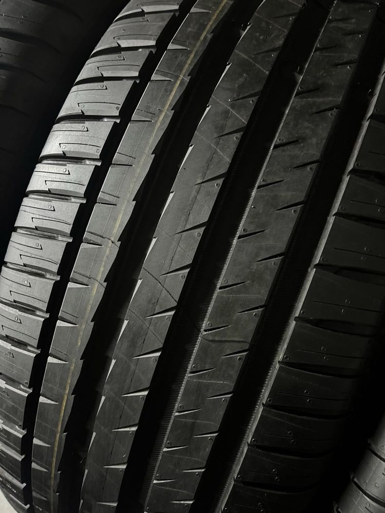 235/45/21 R21 Michelin Pilot Sport 4 EV 4шт нові