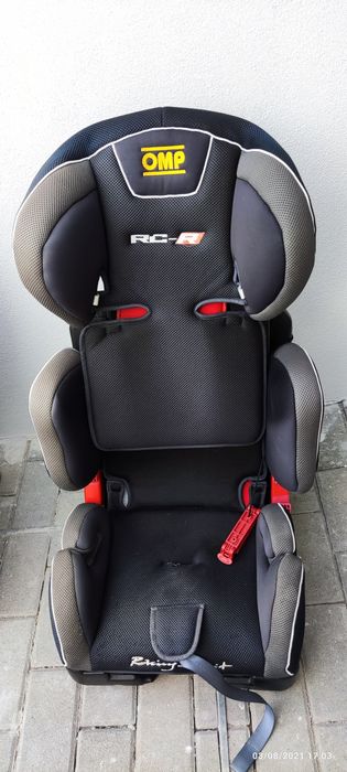 Cadeirinha bebé - OMP e Sparco