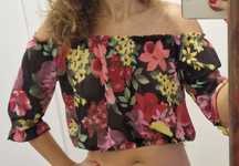 Blusa preta florida S