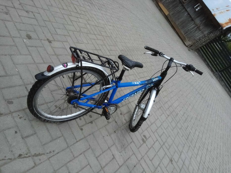 Sprzedam rower młodzieżowy.