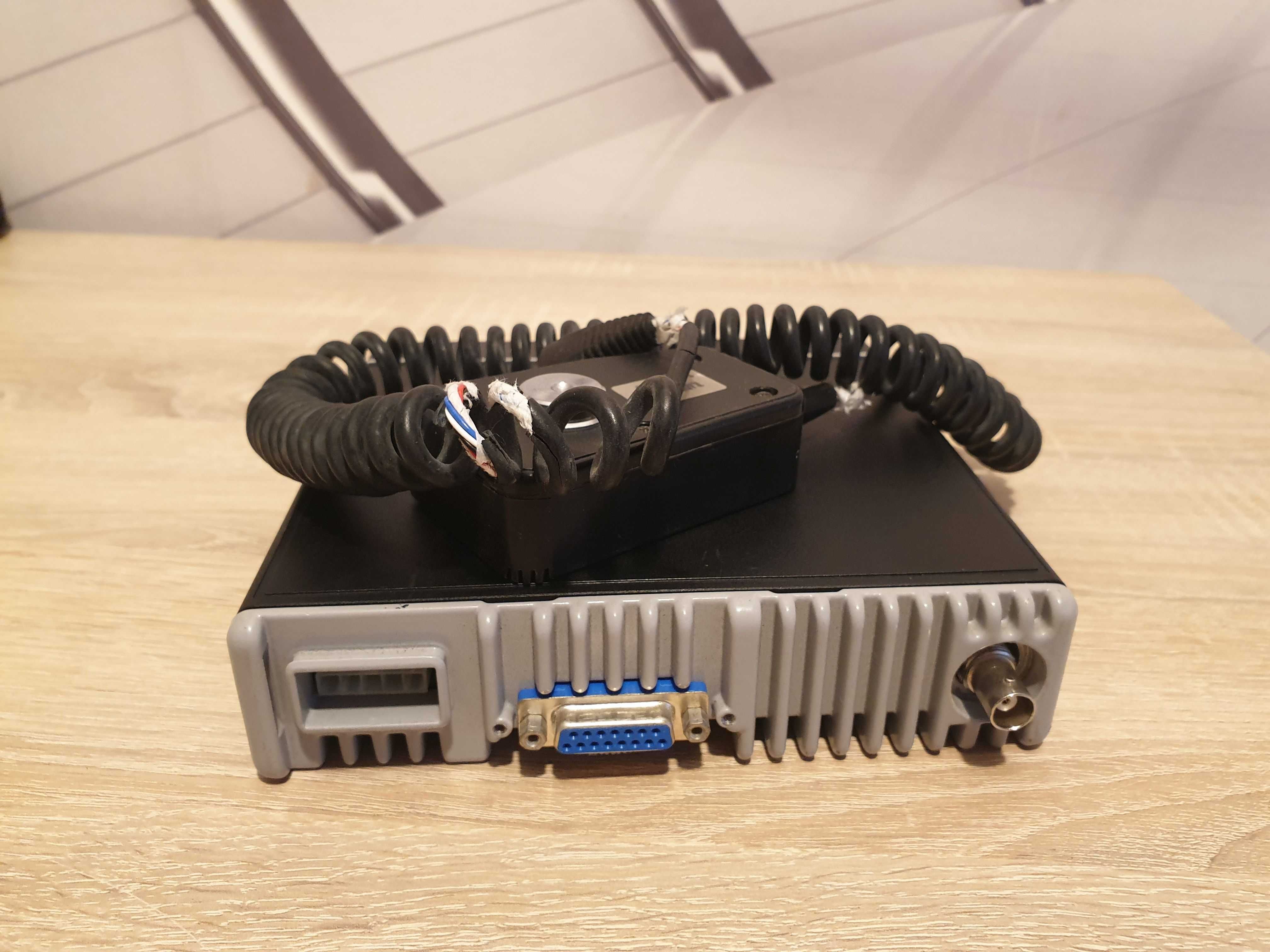 Unitra Radmor 3831 to 3801 radiotelefon radiostacja milicja taxi straż