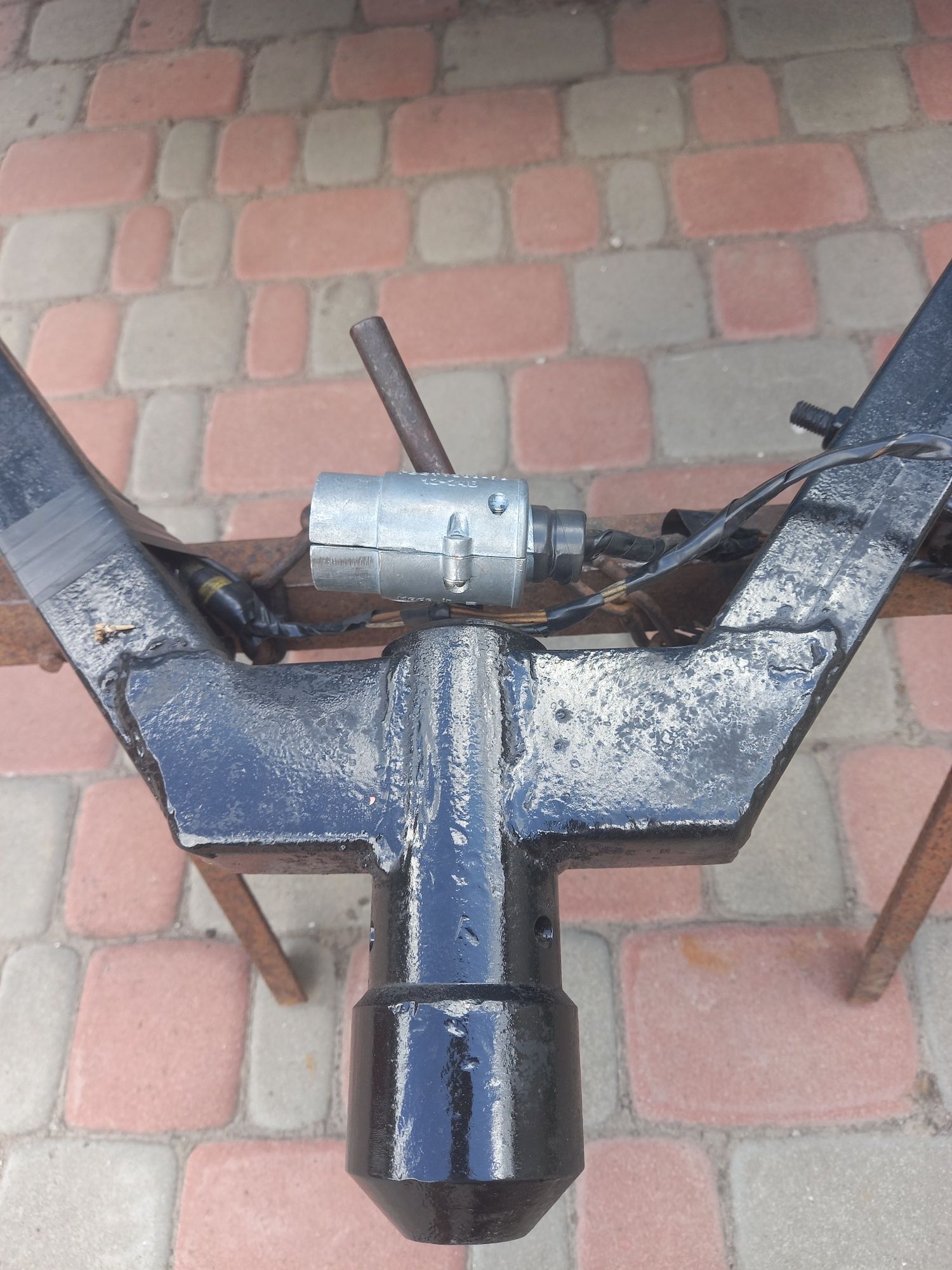 Продам причеп до легкового автомобіля у відмінному стані