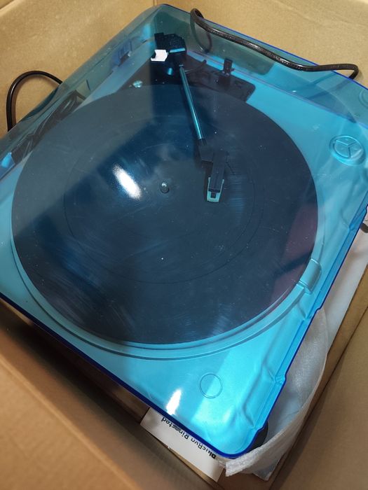 Nowy gramofon wielofunkcyjny
