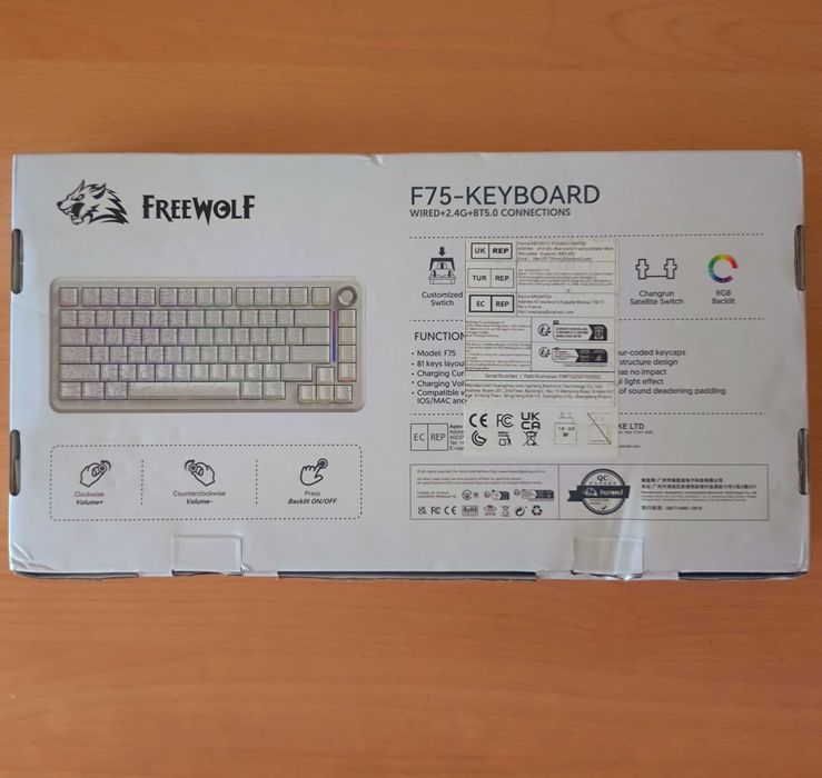 Teclado Gamer FreeWolf F75
