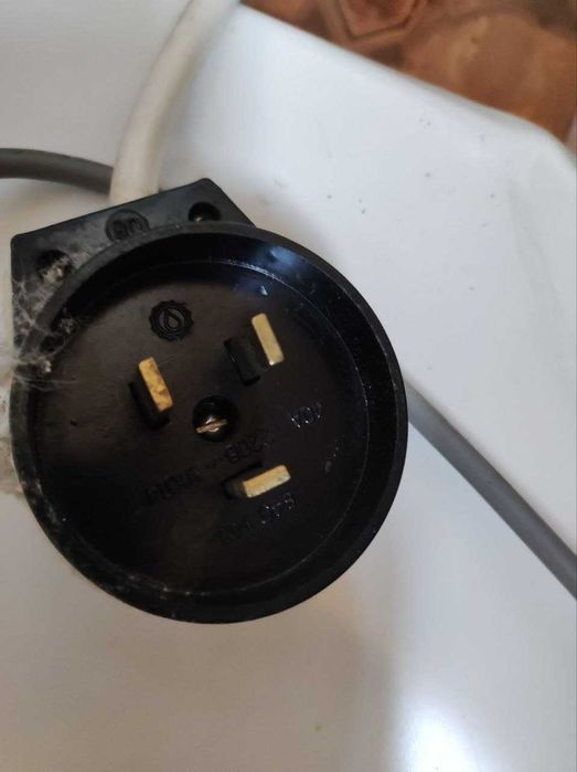 Електроплита GORENJE EC 777 з рук дбайливої господині