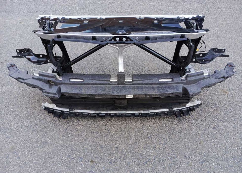 BMW 5 G30 G31 Комплектная панель радиатор вентилятор разборка