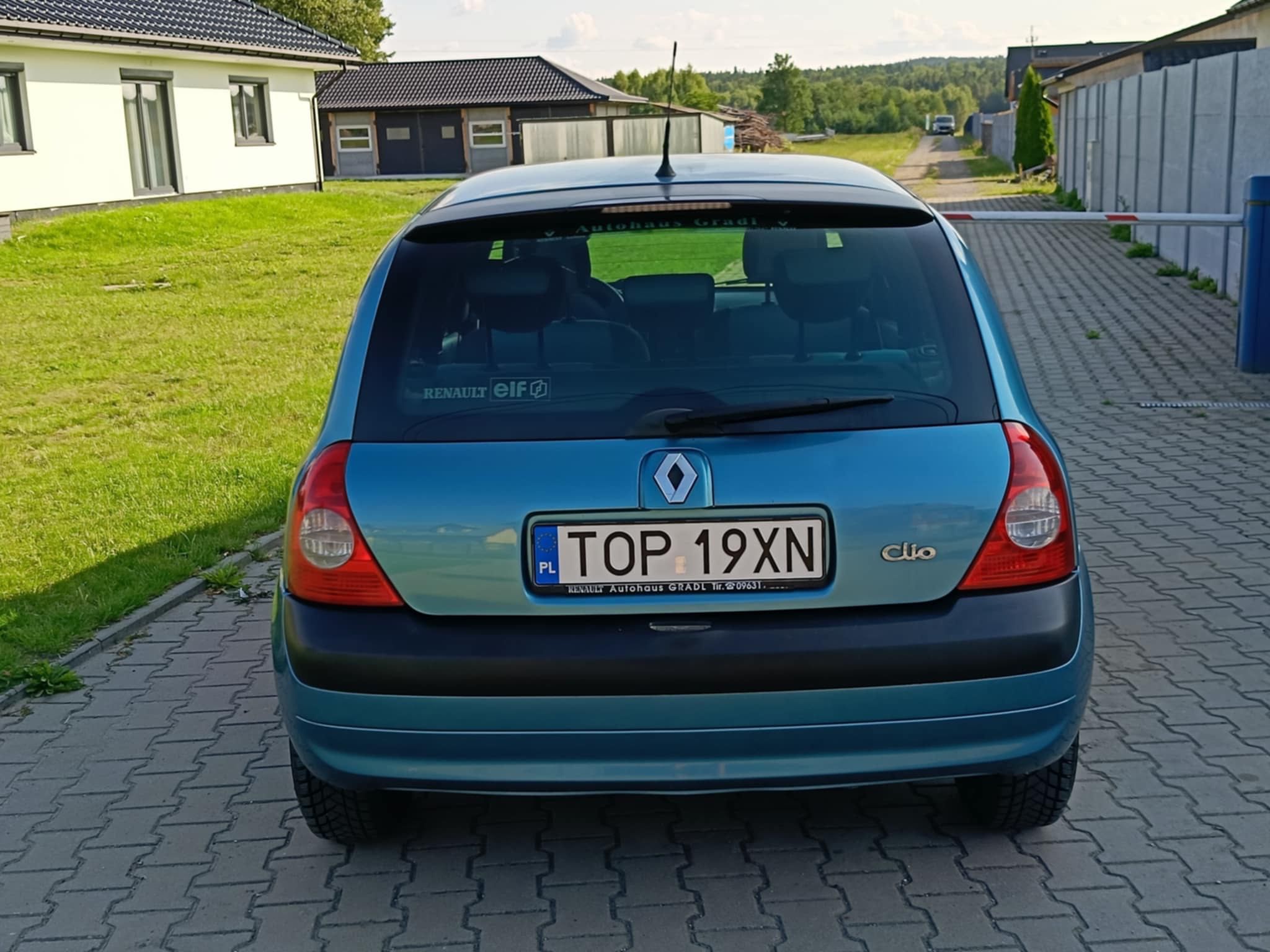 Renault clio 1,2 benzyna elektryka super stan 2002r