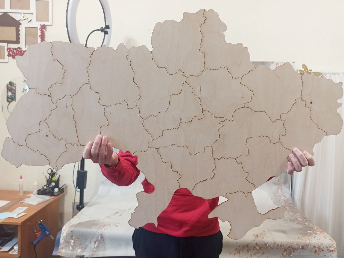 Дерев'яна карта України заготовка