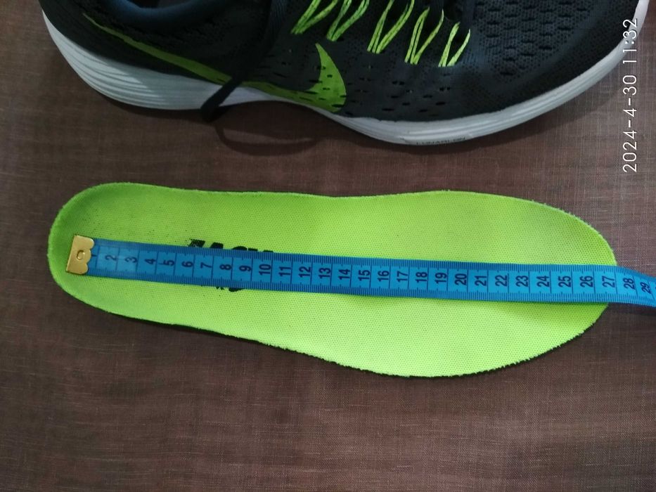 Кроссовки Nike Running Lunartempo 27-28 см стелька