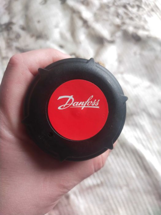 Regulator różnicy ciśnień Danfos nowy