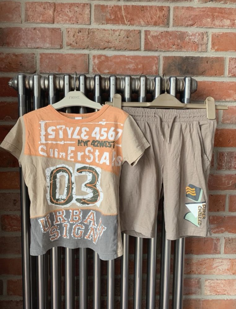 Komplet na lato bawełniany chłopięcy Zestaw T- shirt i Szorty 122-128