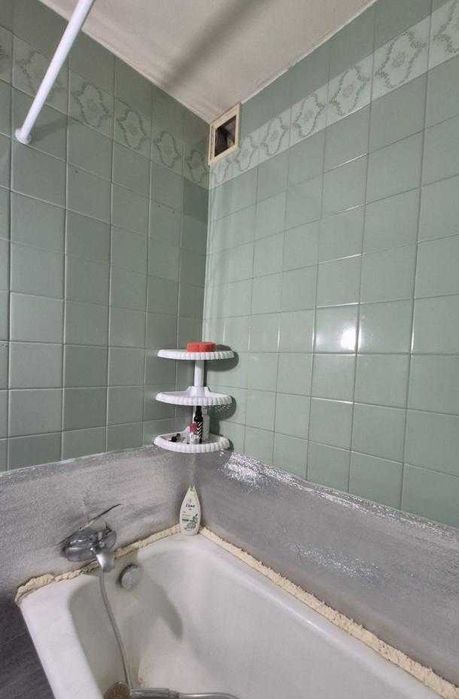 Продам 2х комнатную квартиру улучшенной планировки на Холодной Горе
