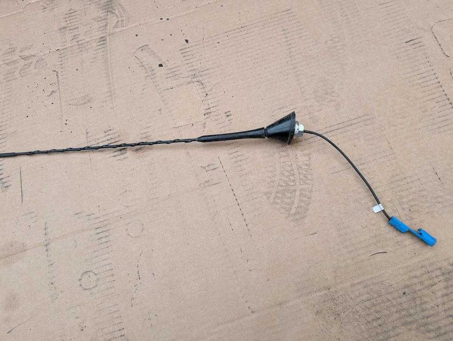 Antena dachowa Opel Astra III H