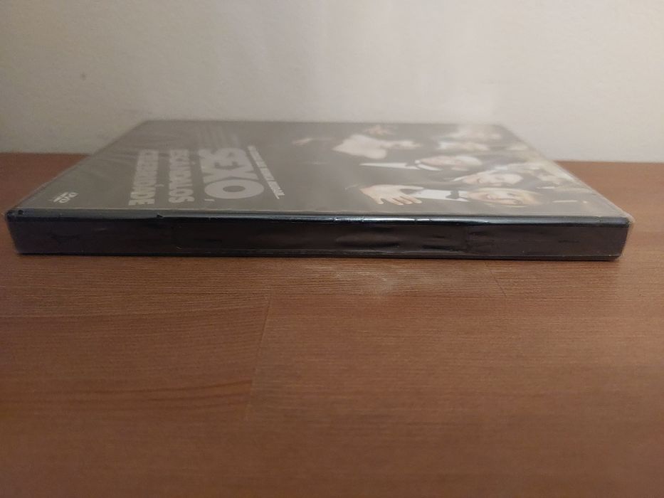 DVD NOVO e SELADO - " Sexo, Escândalos e Celebridade "