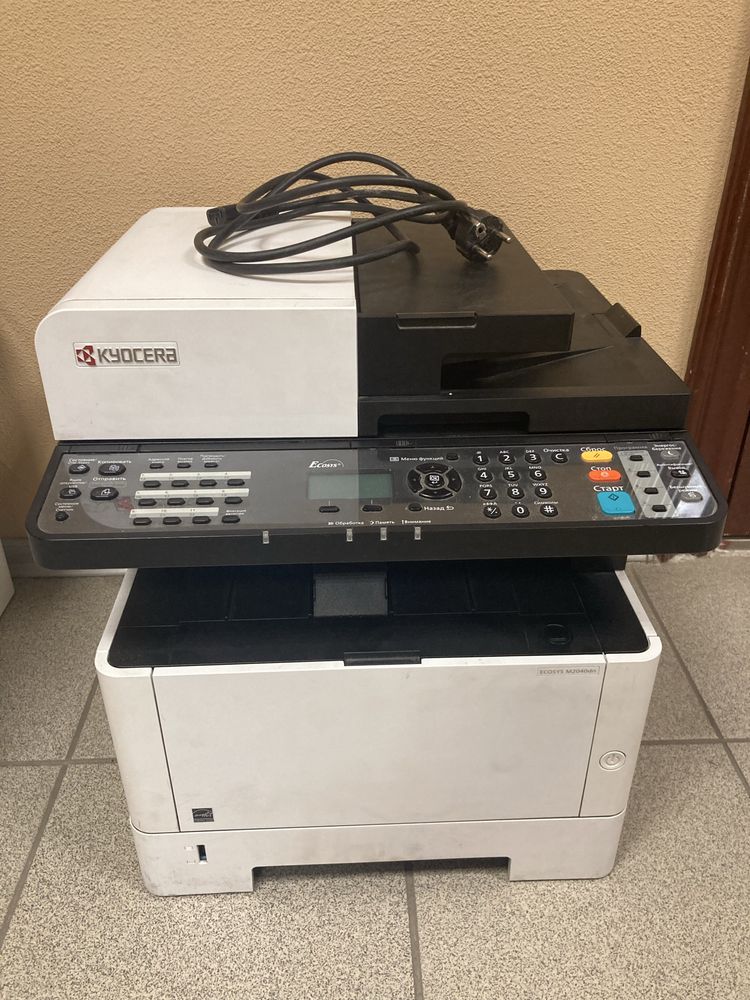 Kyocera ECOSYS M2040dn — МФУ 3-в-1 | Пробег 41 тыс.