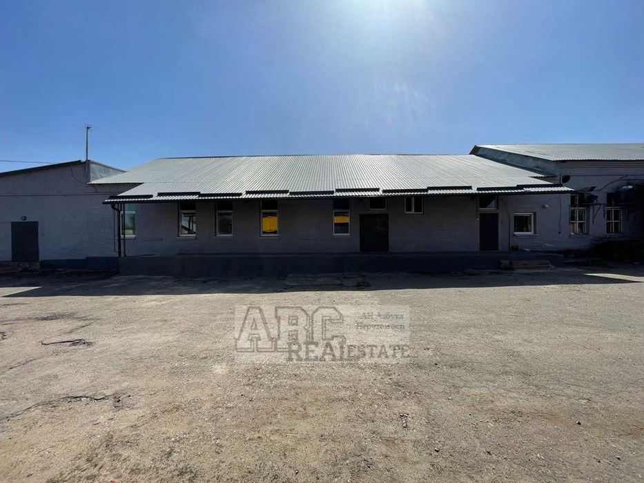 Продам комплекс помещений Арендный бизнес (земля в собственности)