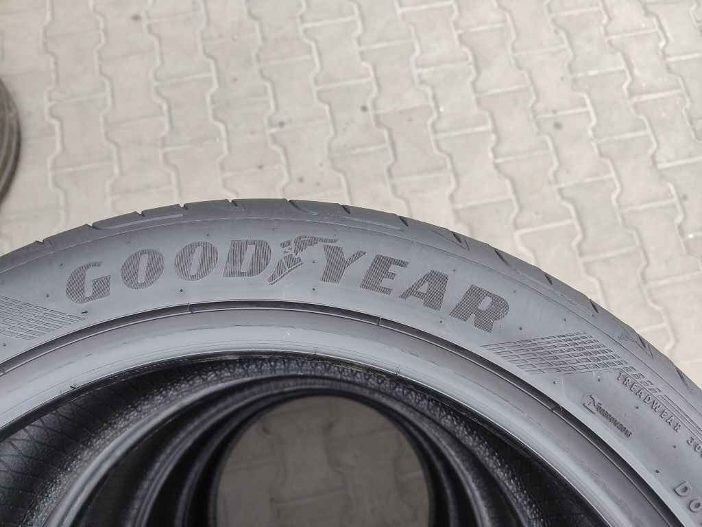 235/45/18 Goodyear Eagle F1 asymmetric 5 komplet