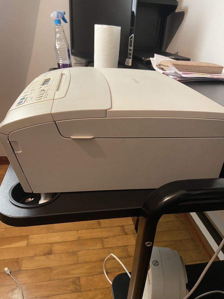 Impressora com tinteiros novos