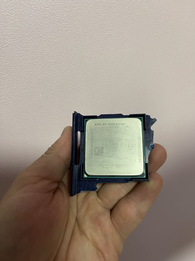 процесор AMD A8-9600, DDR4 4g, КУЛЕР блок живлення 850w