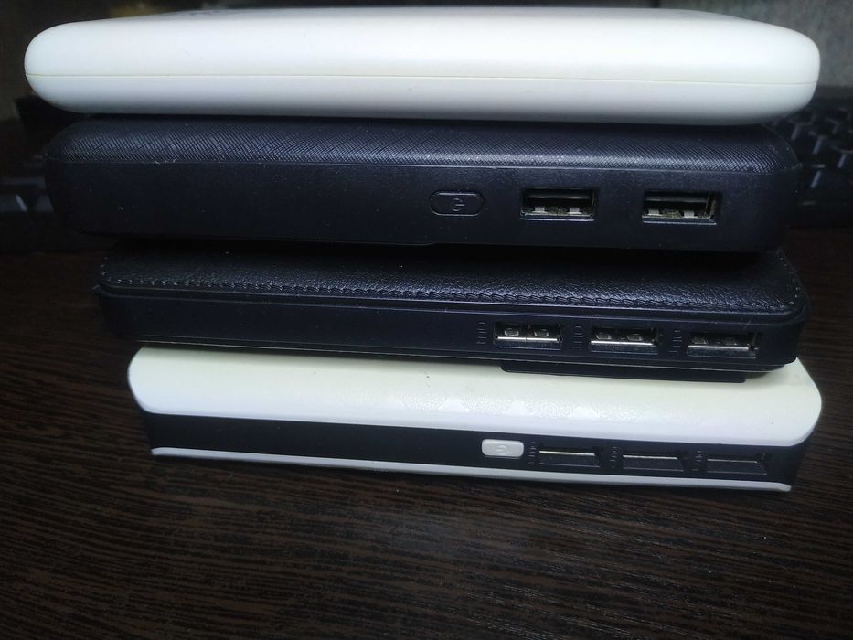 Повербанки на 10000 і 20000 mAh | В наявності 4 штуки | Powerbank