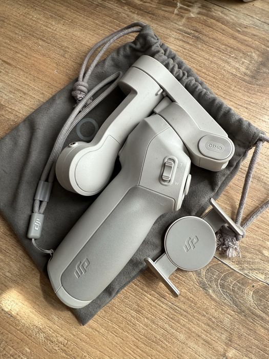 Стабілізатор DJI Osmo mobile 4