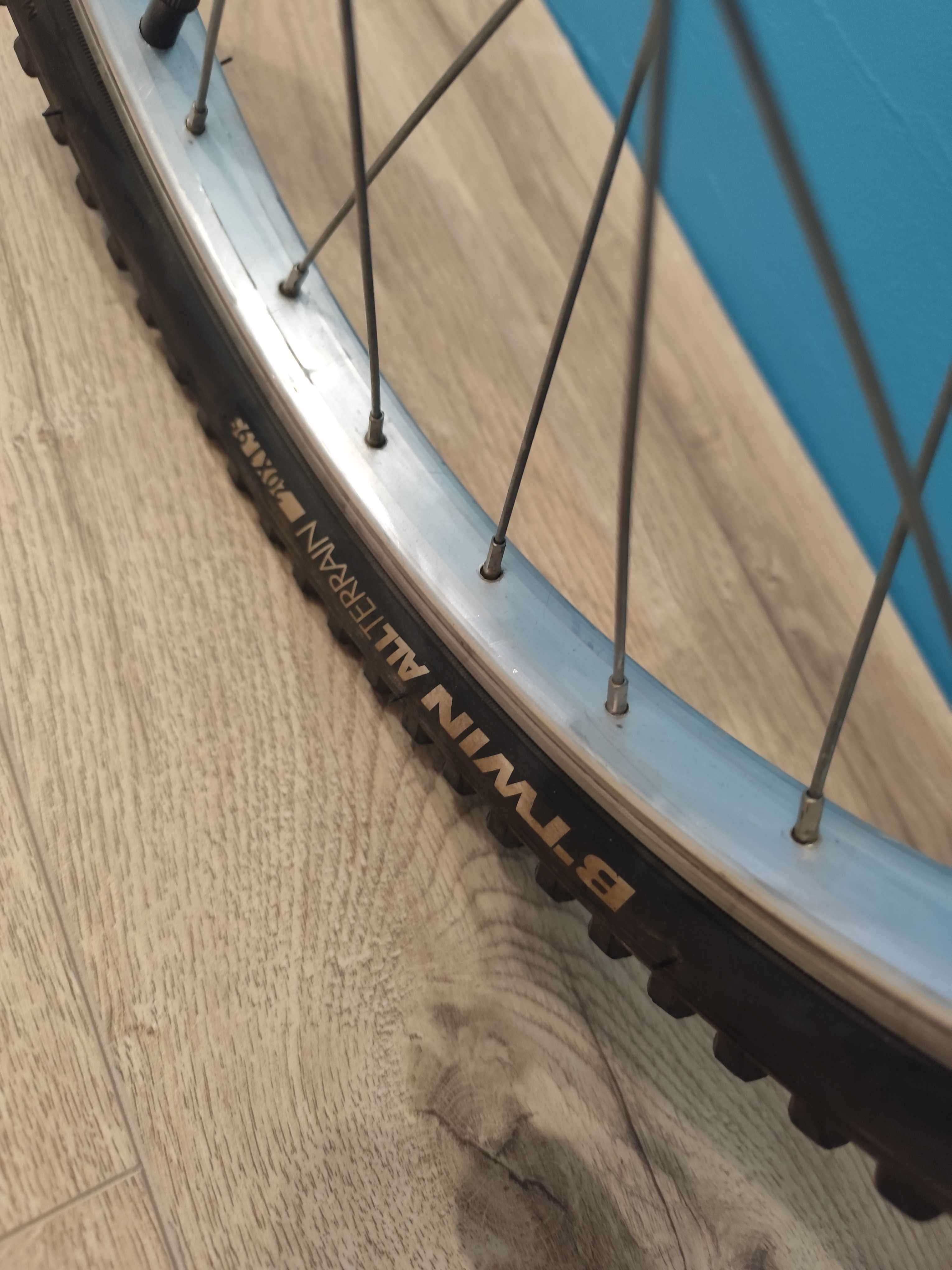 Czerwone rower Btwin 20"