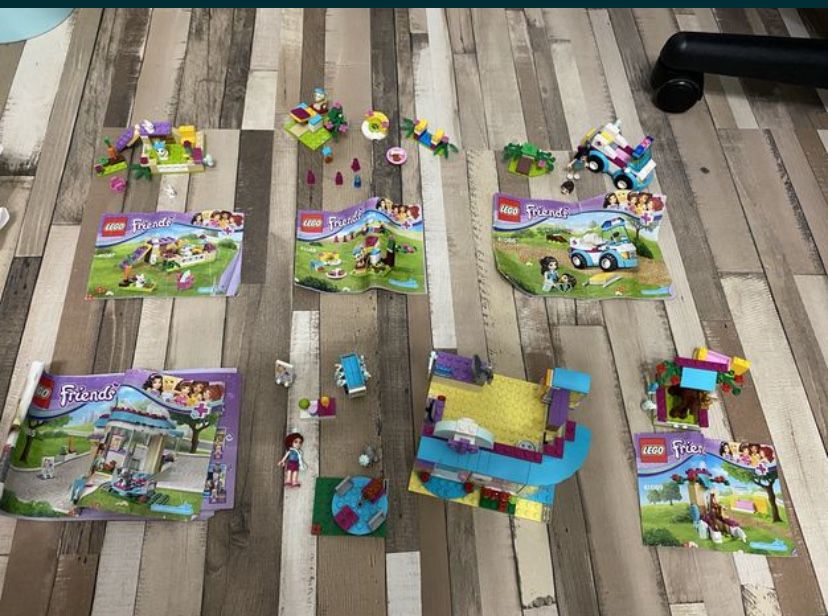 Lego friends dla dziewczynek zestaw lecznica dla zwierząt 41085