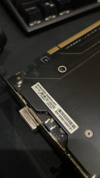 Продам видеокарту RX470 4gb gygabaty