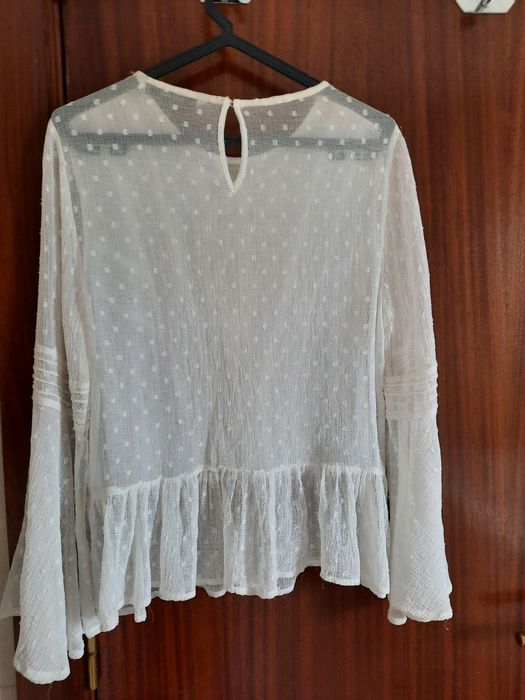Calções Stradivarius e Lefties. Blusa Zara