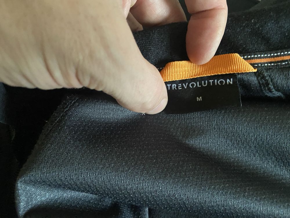 Куртка вітровка Trevolution (M)