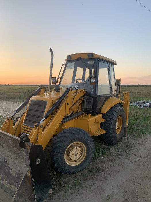 Послуги екскаватора-навантажувача