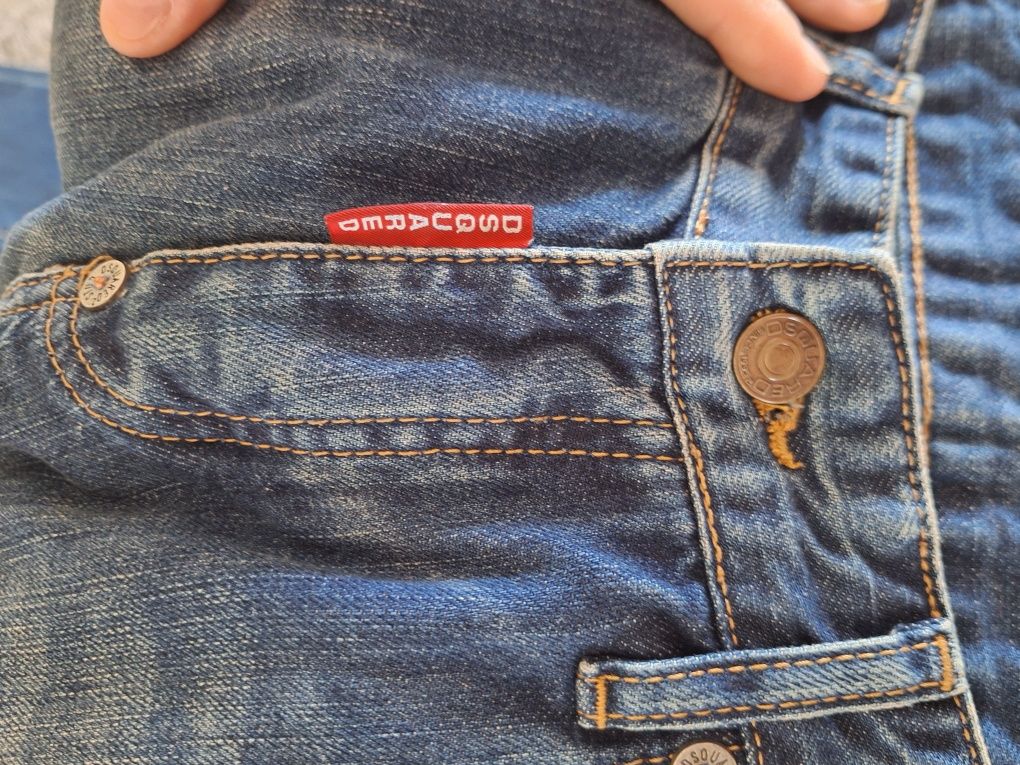 Dsquared  2 jeansy