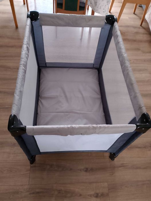 Łóżeczko dziecięce