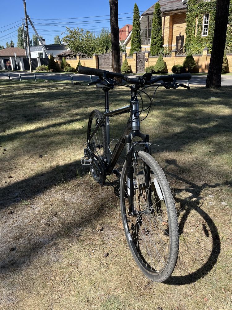 Велосипед Cannondale (гібрид)