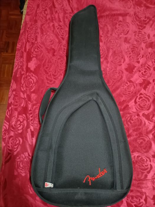 Guitarra Electroacústica António Pinto Carvalho + Saco Fender