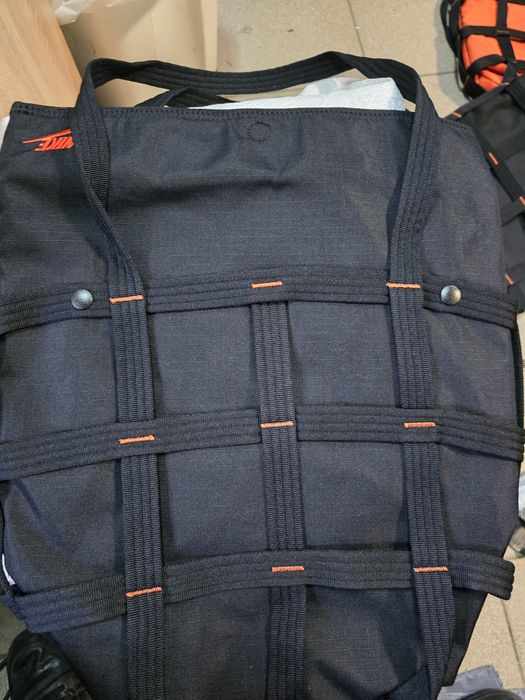 Сумка унісекс Nike Nsw Cargo Tote Black HF5303-010