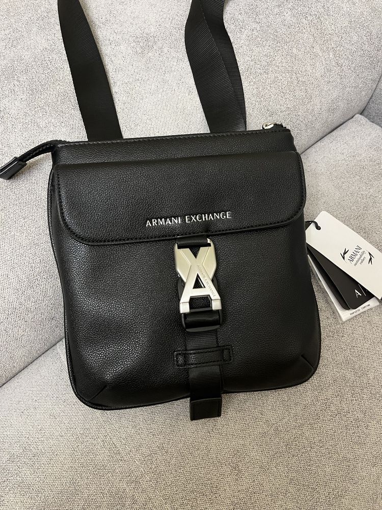 Сумка Armani Exchange